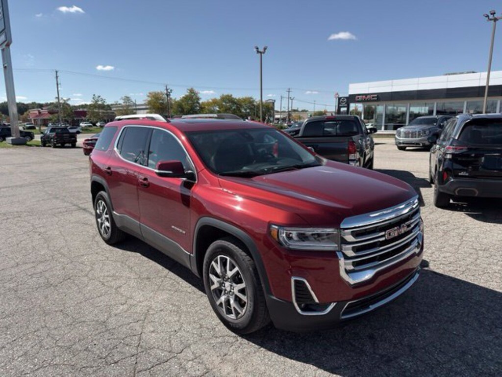 Used 2023 GMC Acadia SLT SUV