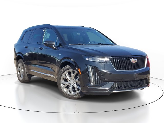  Cadillac XT6
