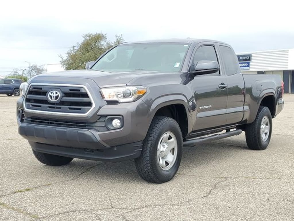 Used 2016 Toyota Tacoma SR5 Truck Access Cab