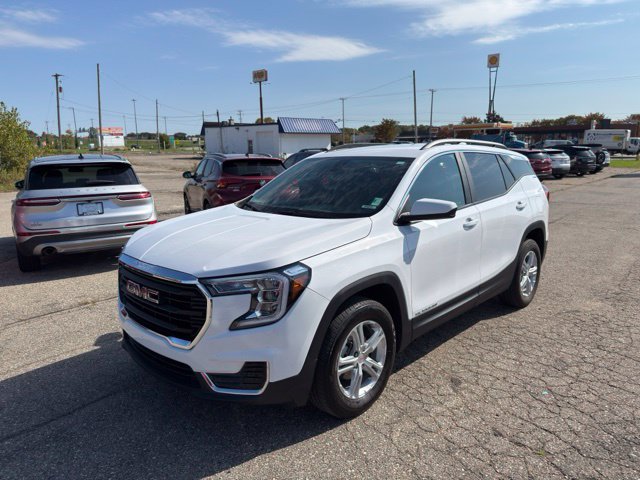 Used 2024 GMC Terrain SLE SUV
