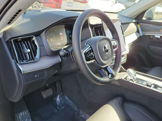 2026 Volvo XC90 Ultra - Photo 18