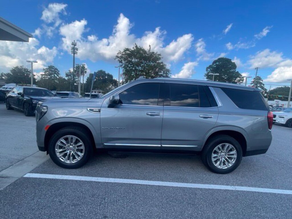 Used 2023 GMC Yukon SLT SUV