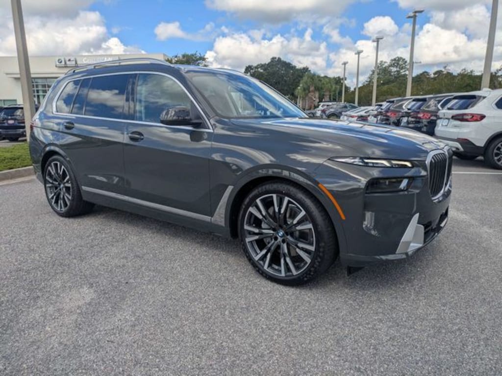 New 2027 BMW X7 xDrive40i SUV