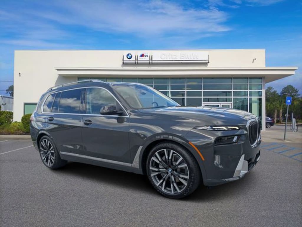 New 2027 BMW X7 xDrive40i SUV