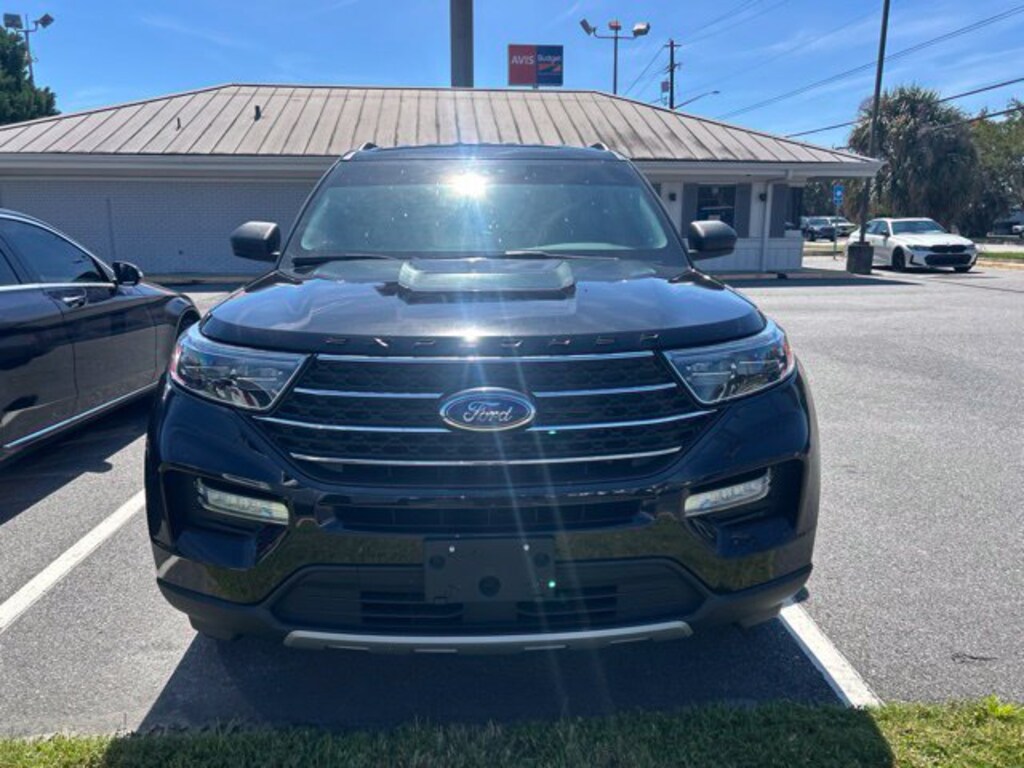 Used 2022 Ford Explorer XLT SUV