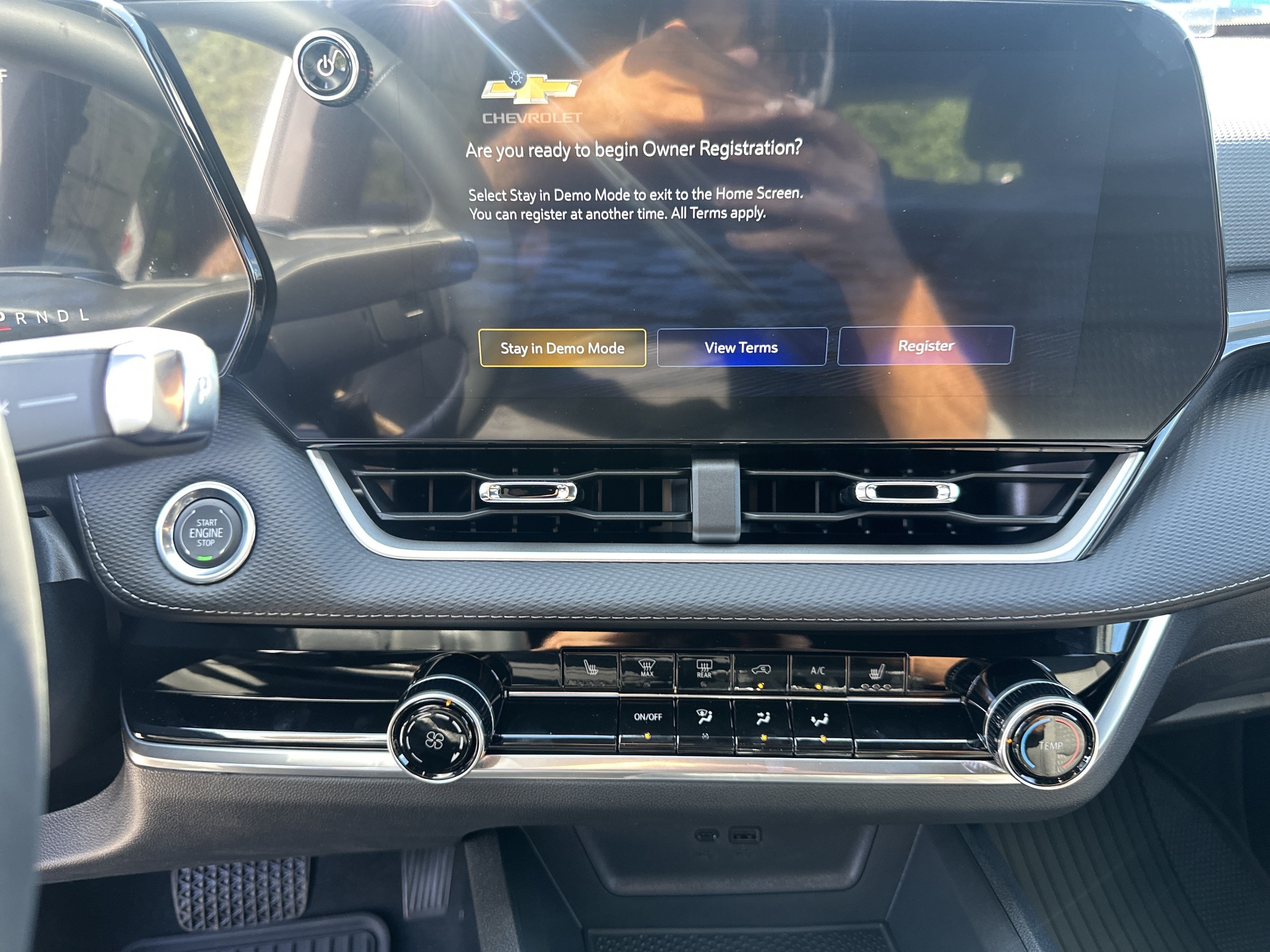 2027 Chevrolet Equinox LT - Photo 28