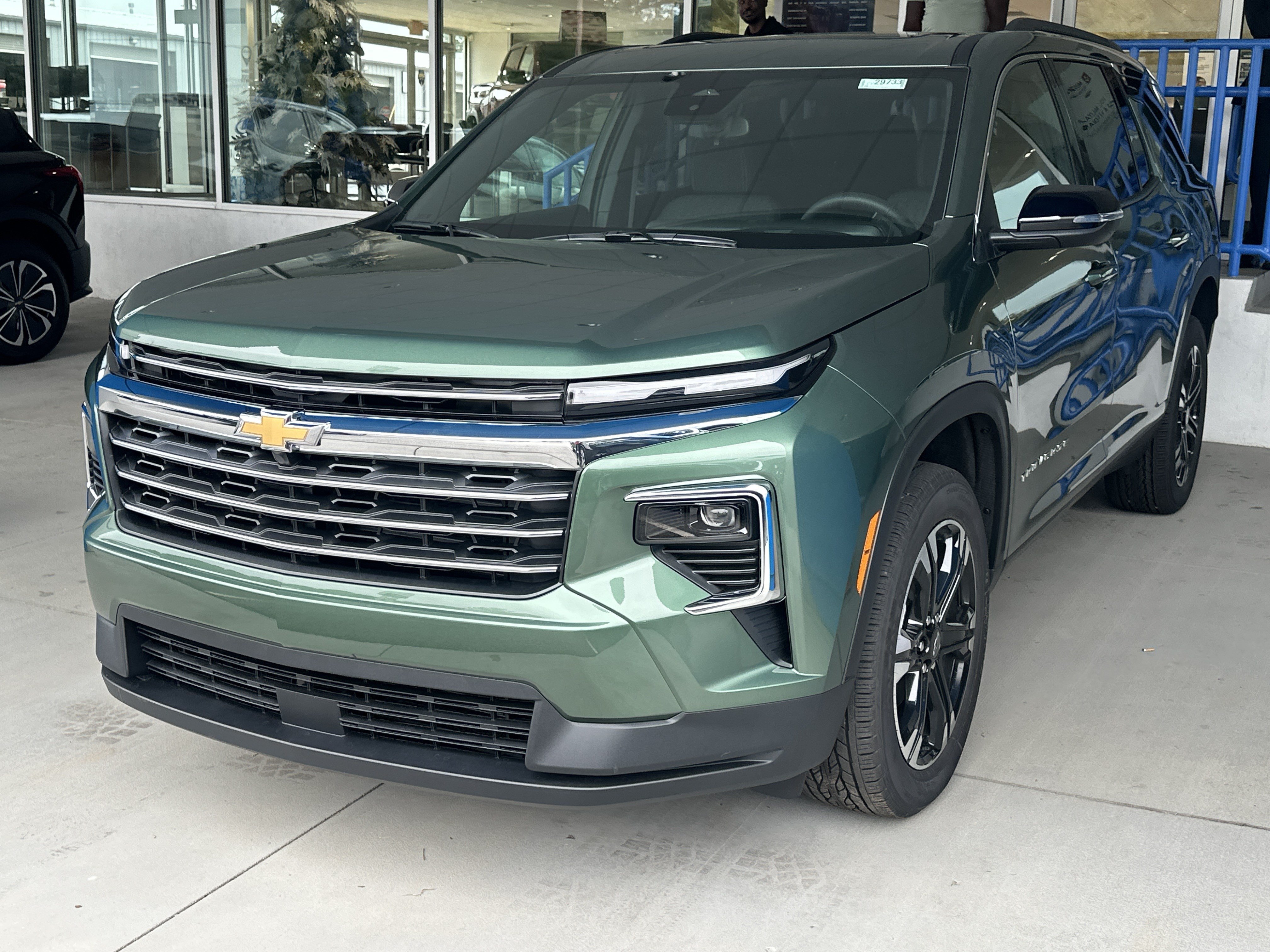 New 2027 Chevrolet Traverse LT SUV