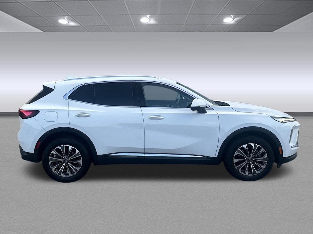Used 2024 Buick Envision Preferred SUV