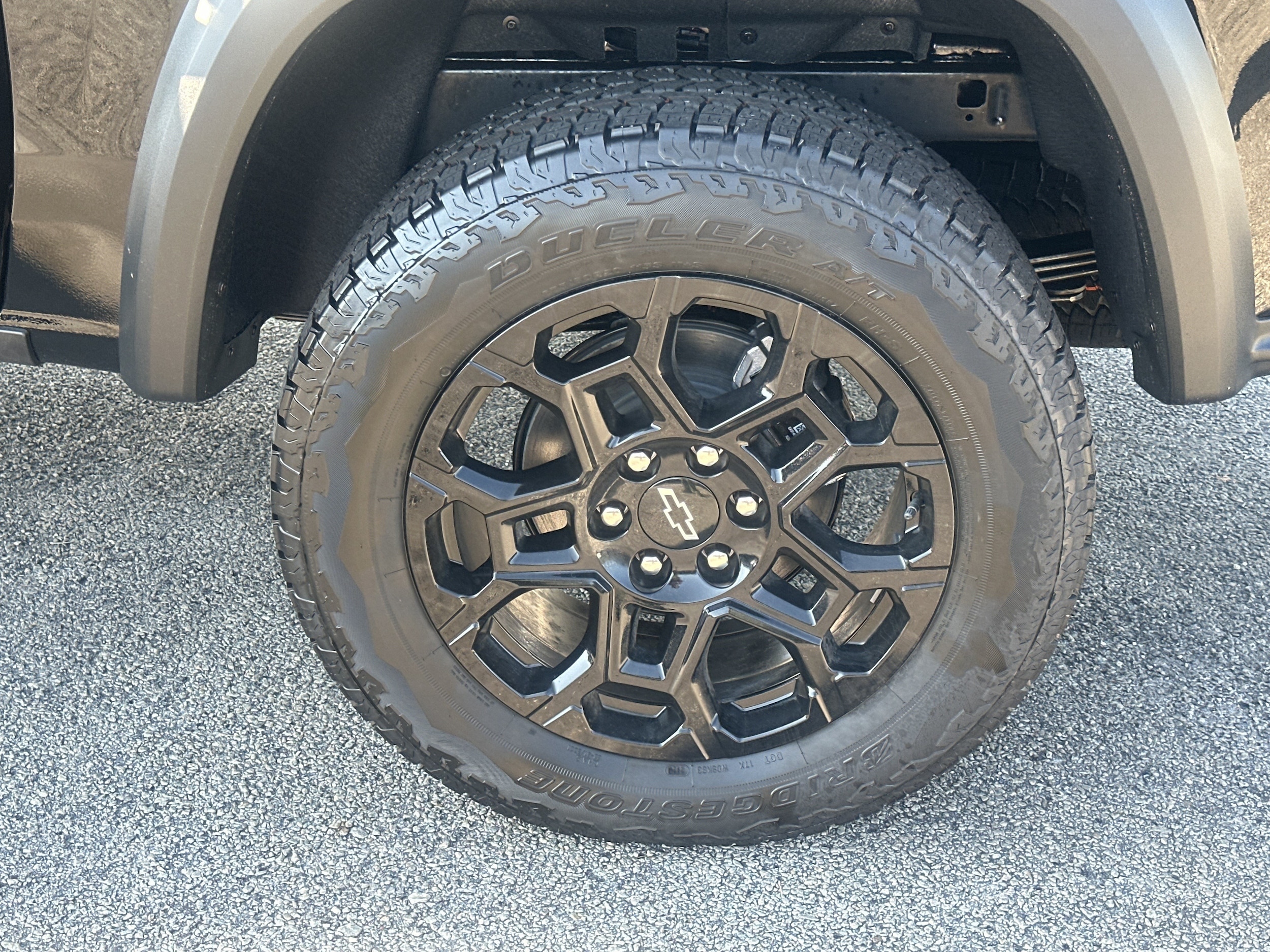 2026 Chevrolet Colorado Trail Boss - Photo 19