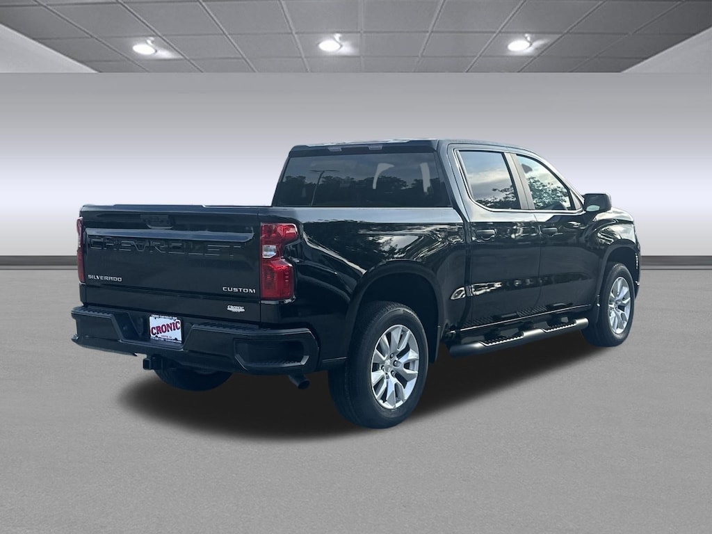 New 2026 Chevrolet Silverado 1500 Custom Truck