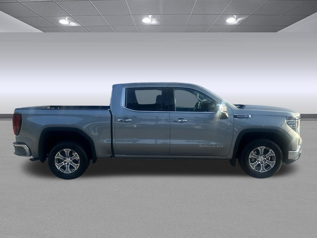 Used 2025 GMC Sierra 1500 SLT Truck