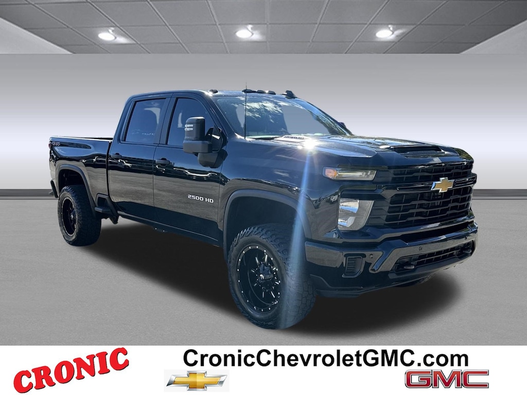 Used 2026 Chevrolet Silverado 2500 HD Custom Truck