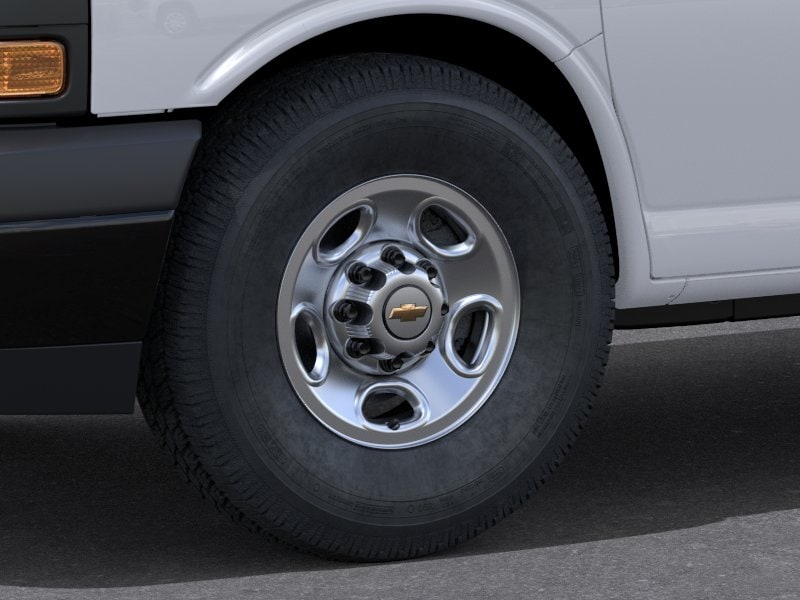 2026 Chevrolet Express Cargo Work Van - Photo 33