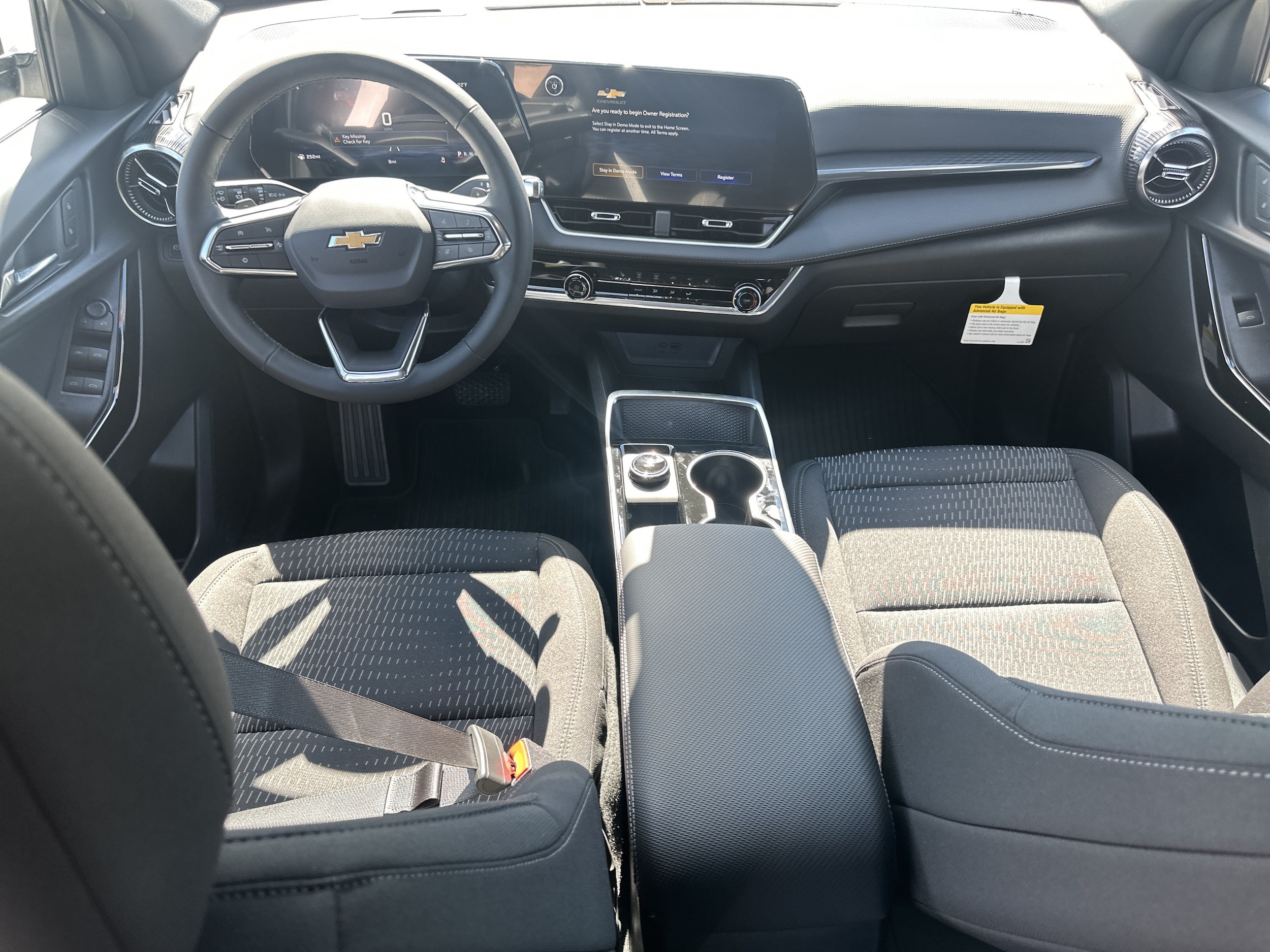 2027 Chevrolet Equinox LT - Photo 22