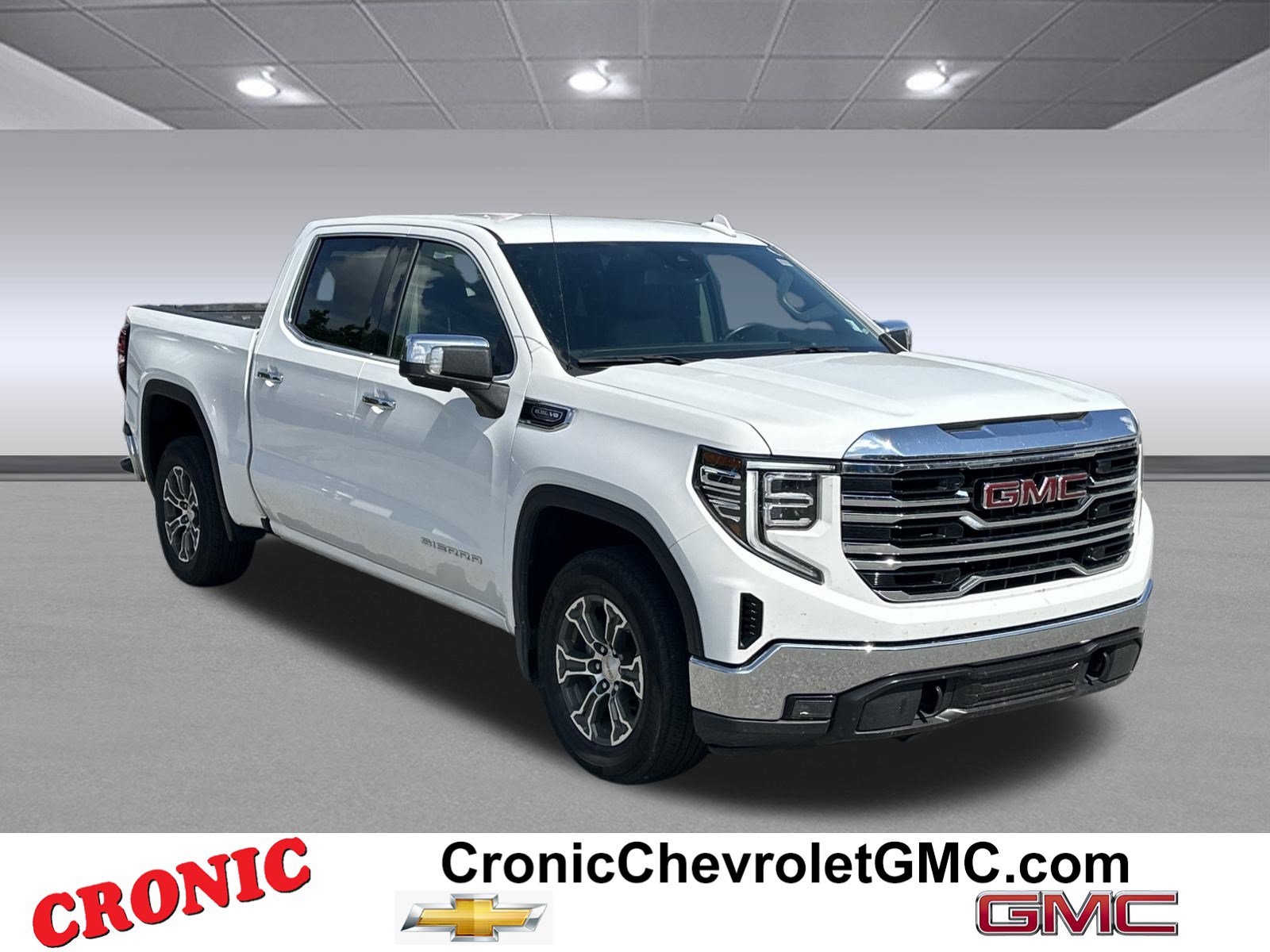 2025 GMC Sierra 1500 SLT