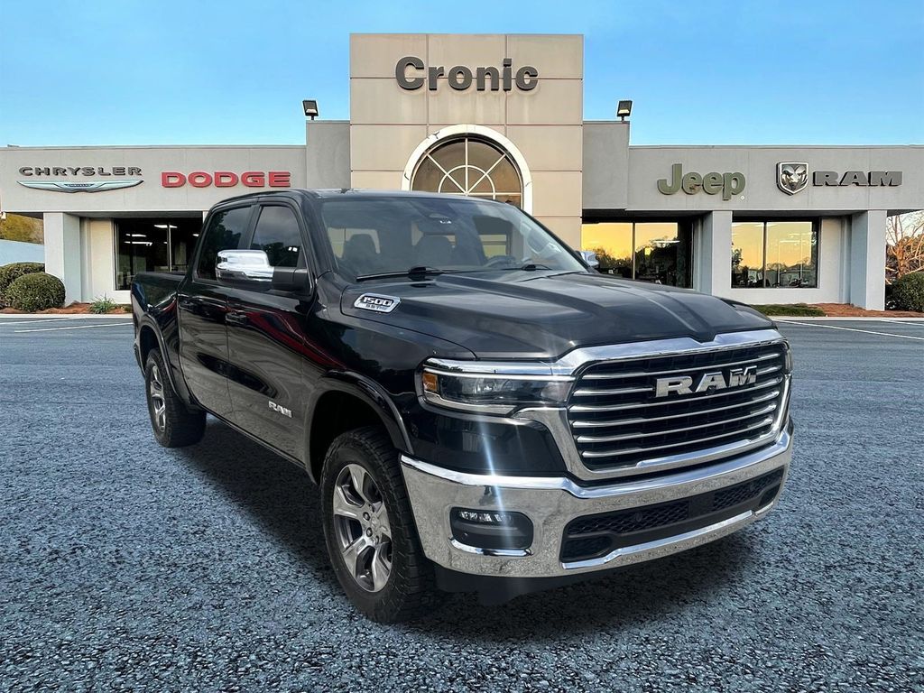 2025 RAM 1500 Pickup Laramie