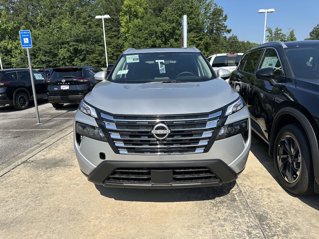 New 2025 Nissan Rogue SV SUV
