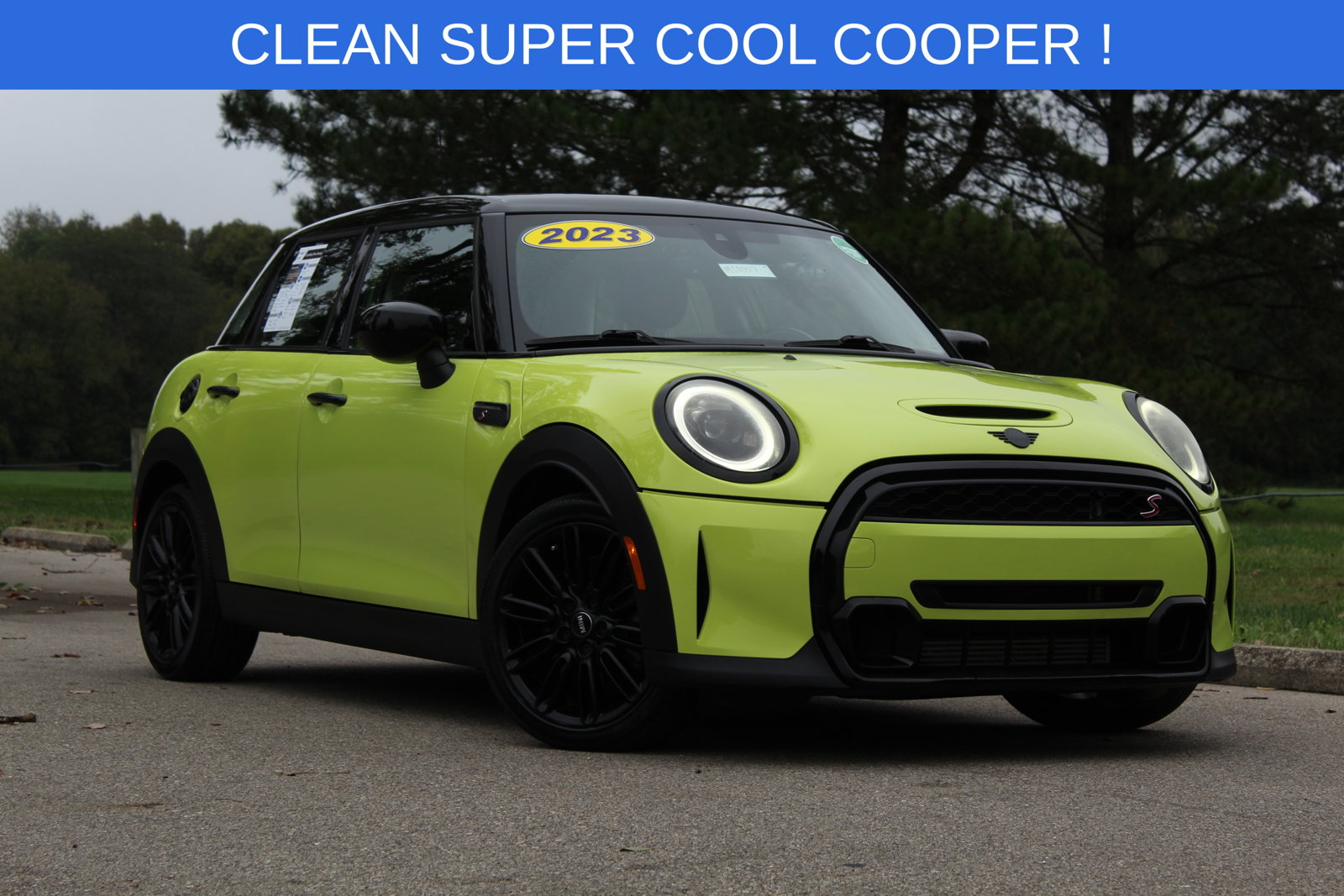 2023 MINI Hardtop 4 Door