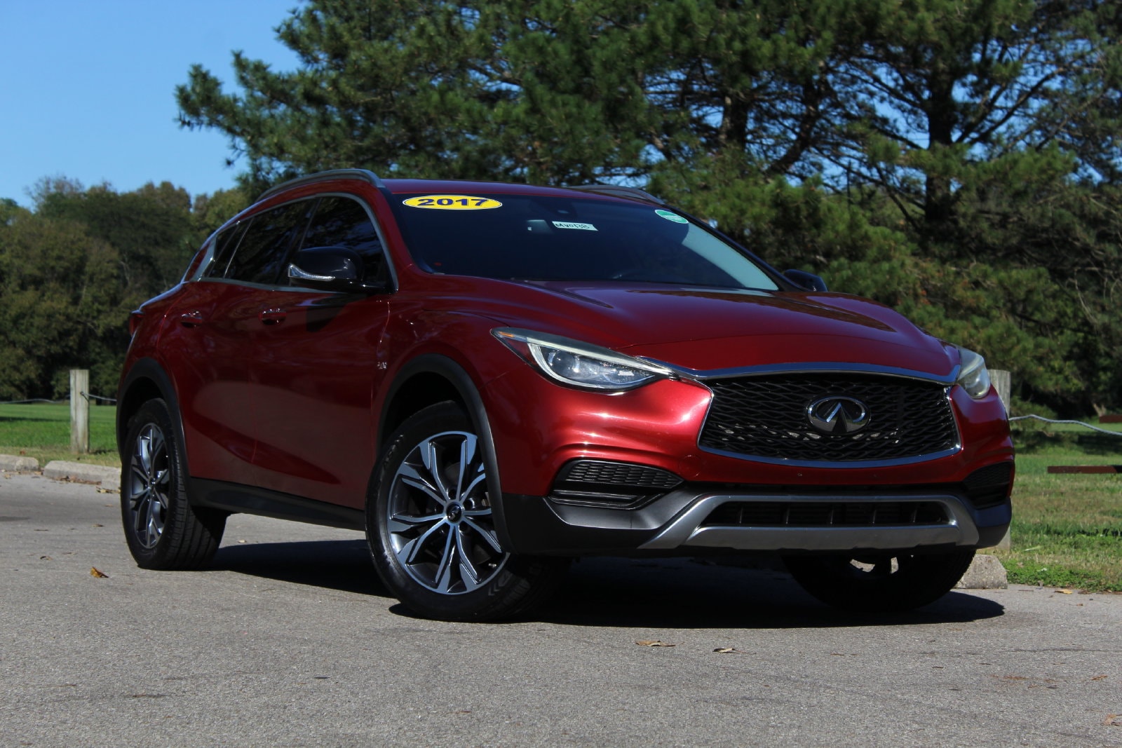 2017 INFINITI QX30