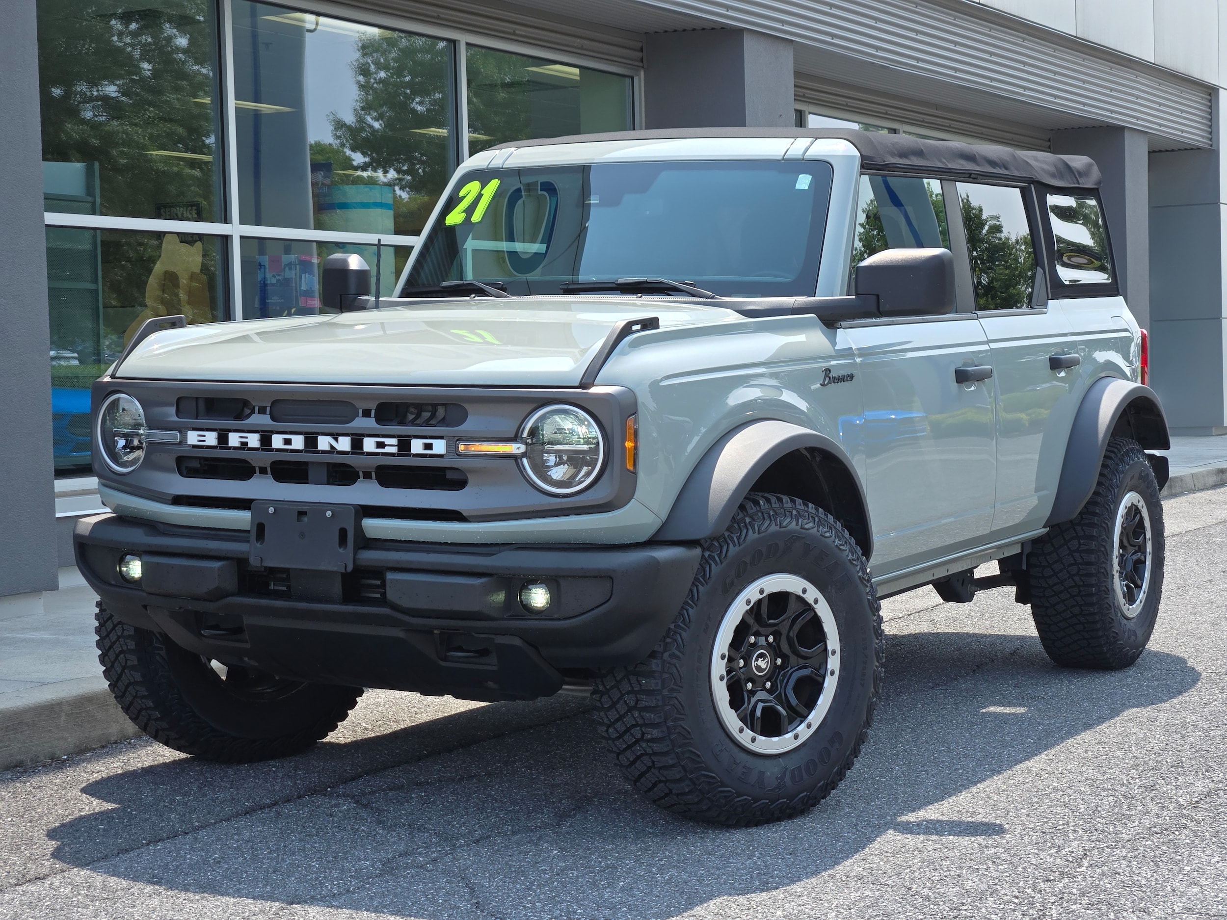 2021 Ford Bronco 4-Door