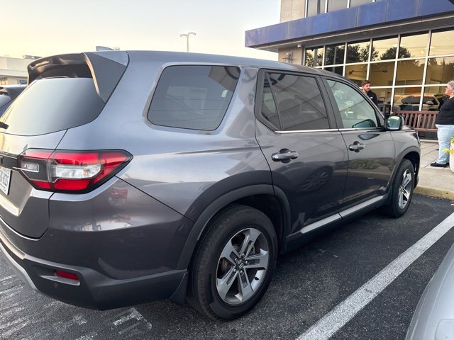 Used 2025 Honda Pilot EX-L EX-L AWD