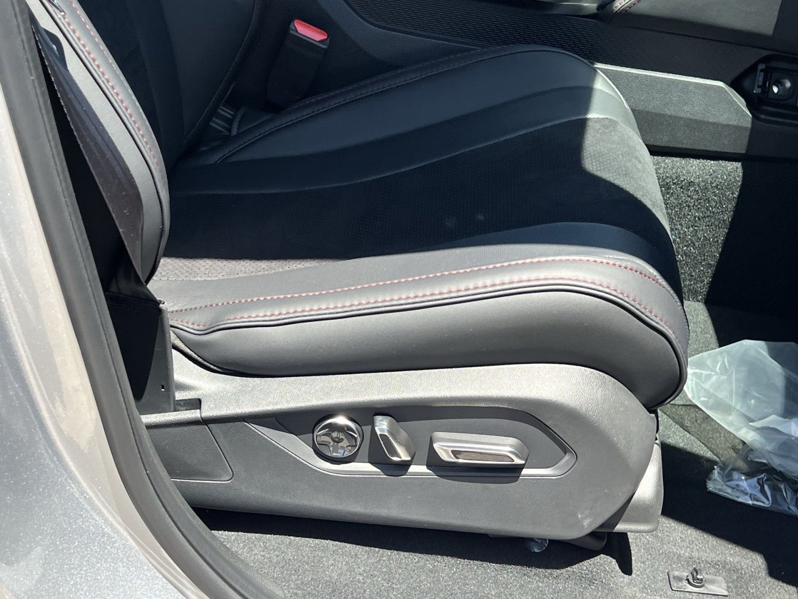 2026 Acura MDX A-Spec Package - Photo 27