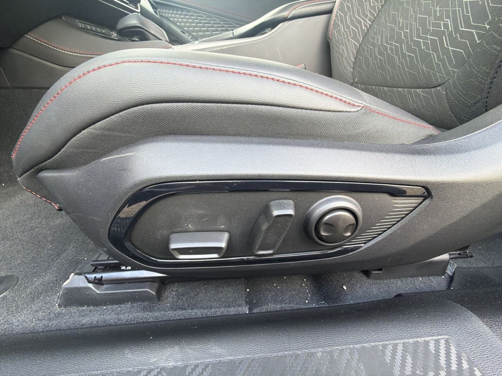 2026 Dodge Charger Scat Pack - Photo 11