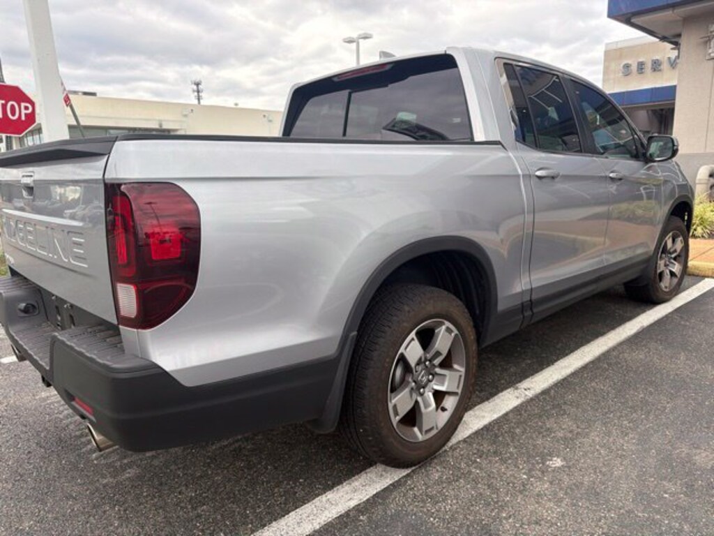 Used 2024 Honda Ridgeline RTL Truck Crew Cab