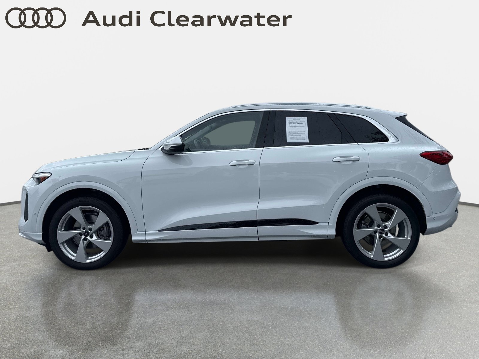 Certified 2025 Audi Q5 Prestige SUV