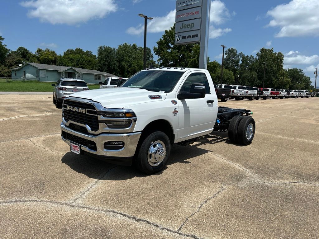 2026 RAM 3500 Chassis Cab Tradesman