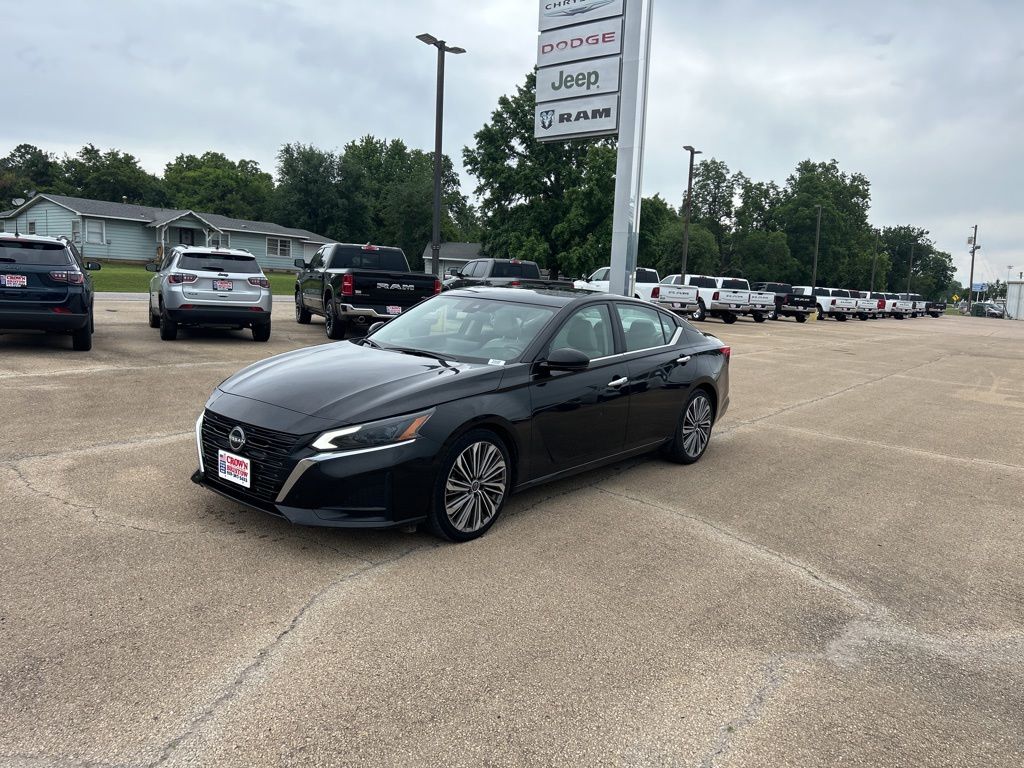 2023 Nissan Altima