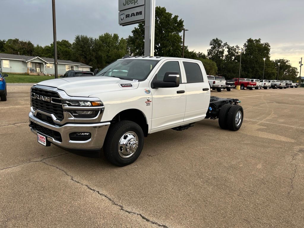 2026 RAM 3500 Chassis Cab Tradesman