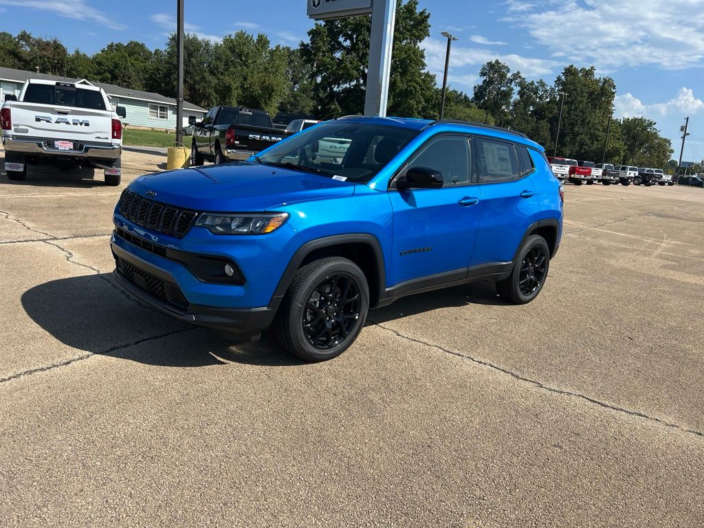 2026 Jeep Compass Latitude Altitude