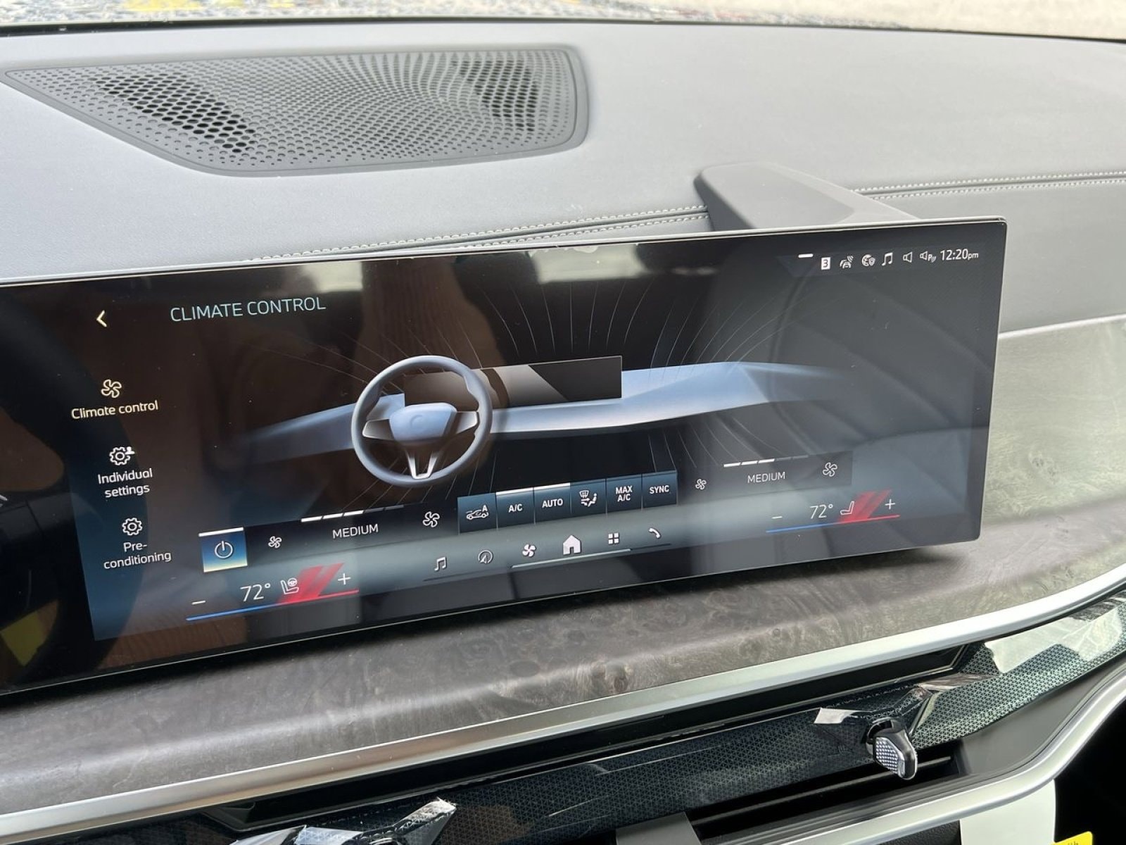 2026 BMW X5 50e - Photo 18