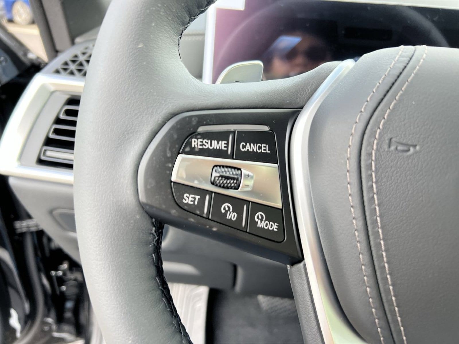 2026 BMW X5 50e - Photo 30