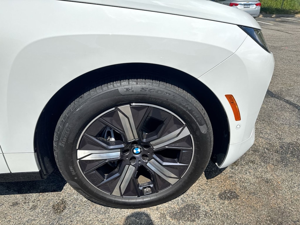 Used 2026 BMW iX xDrive60 SUV