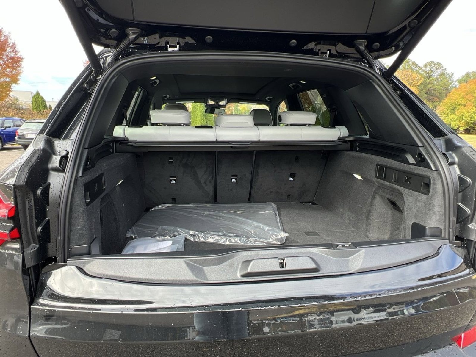 2026 BMW X5 50e - Photo 24