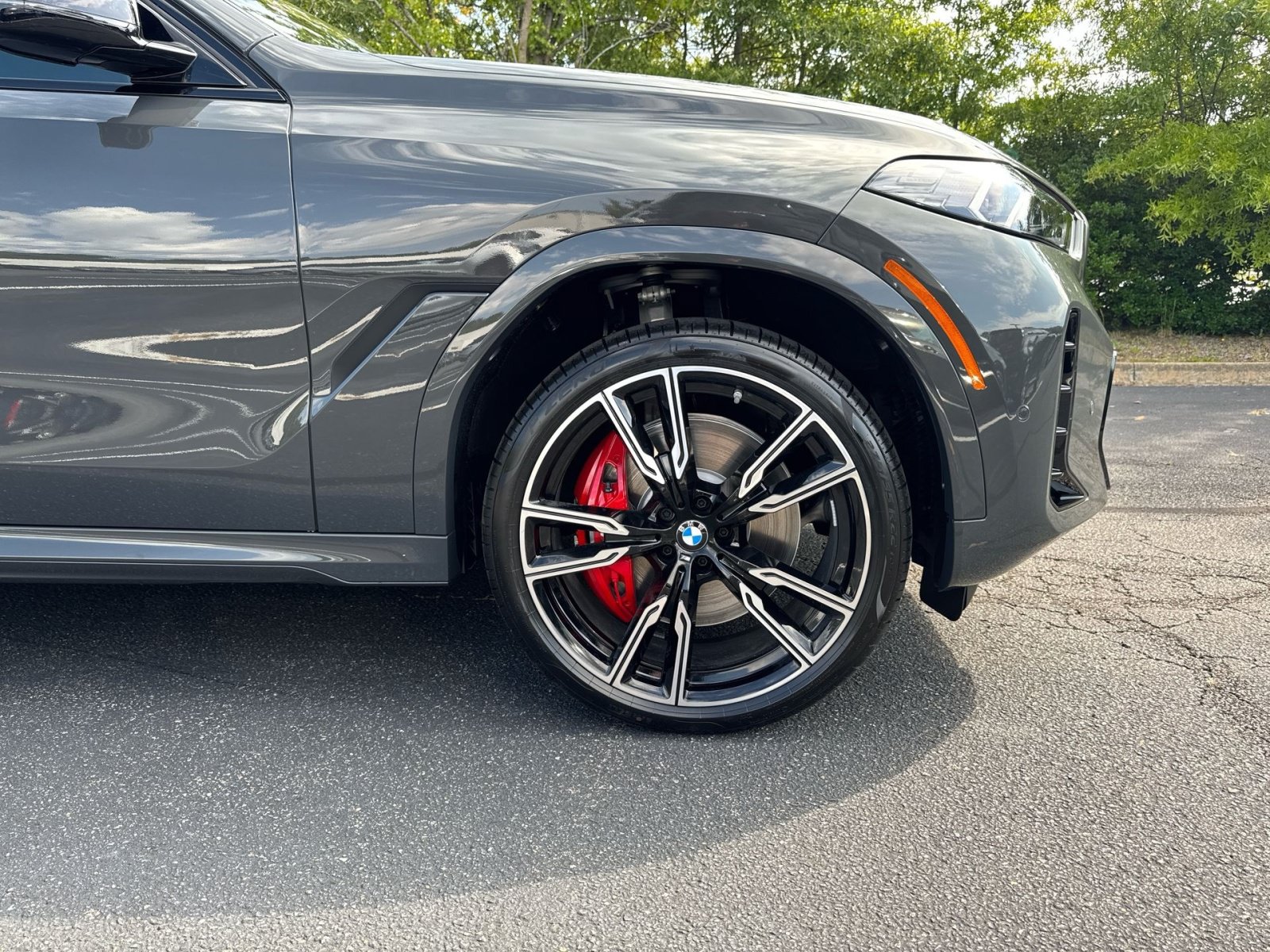 New 2027 BMW X6 M60i SUV