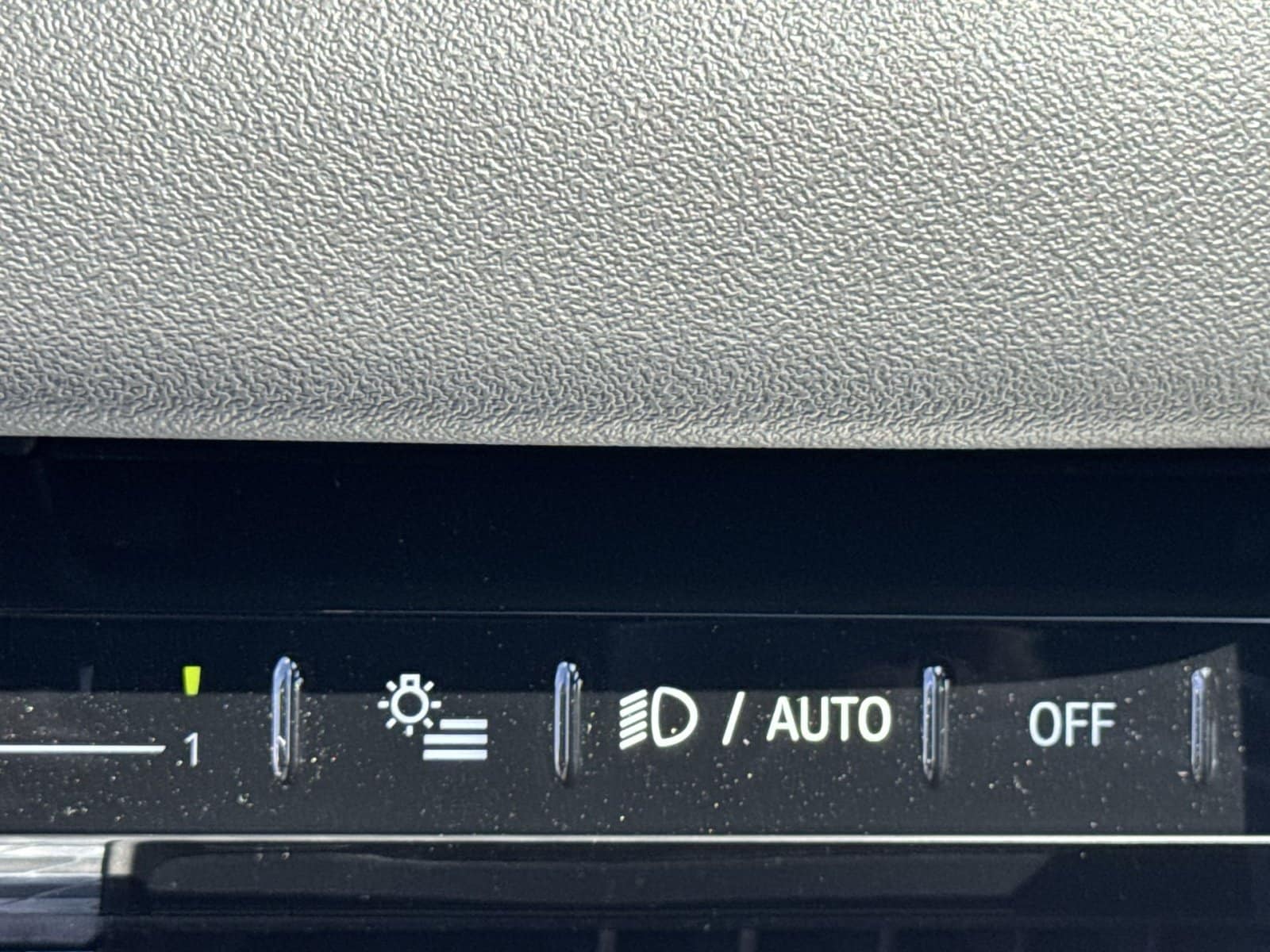 2026 BMW 5 Series 530i - Photo 21