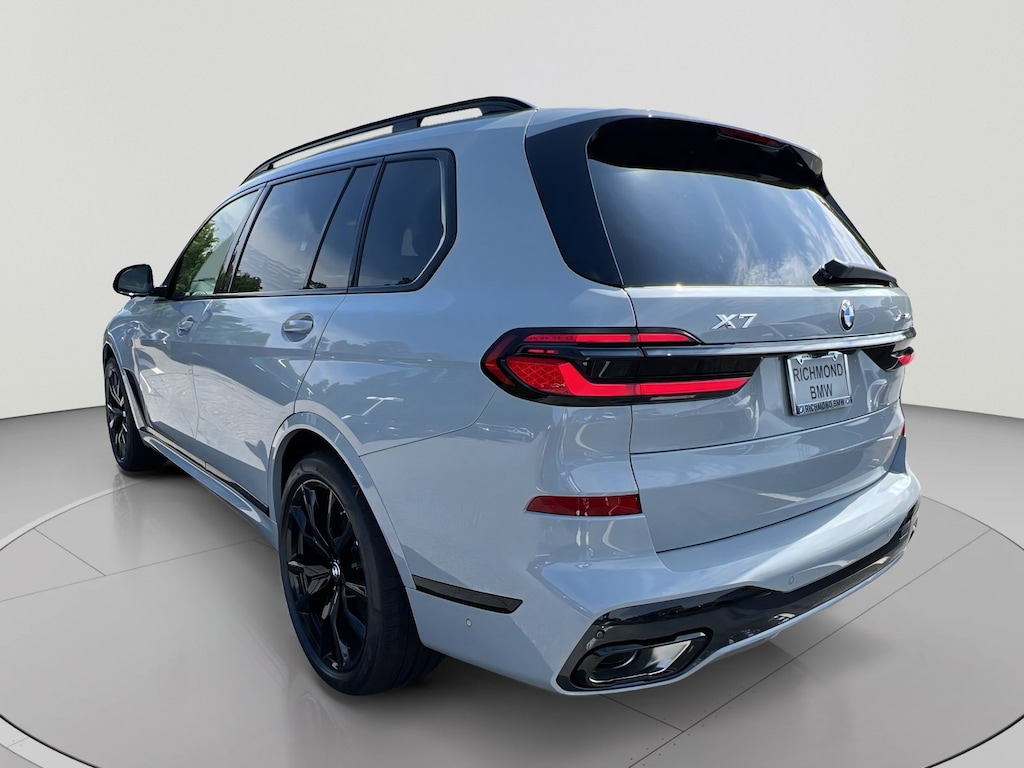 New 2027 BMW X7 xDrive40i SUV