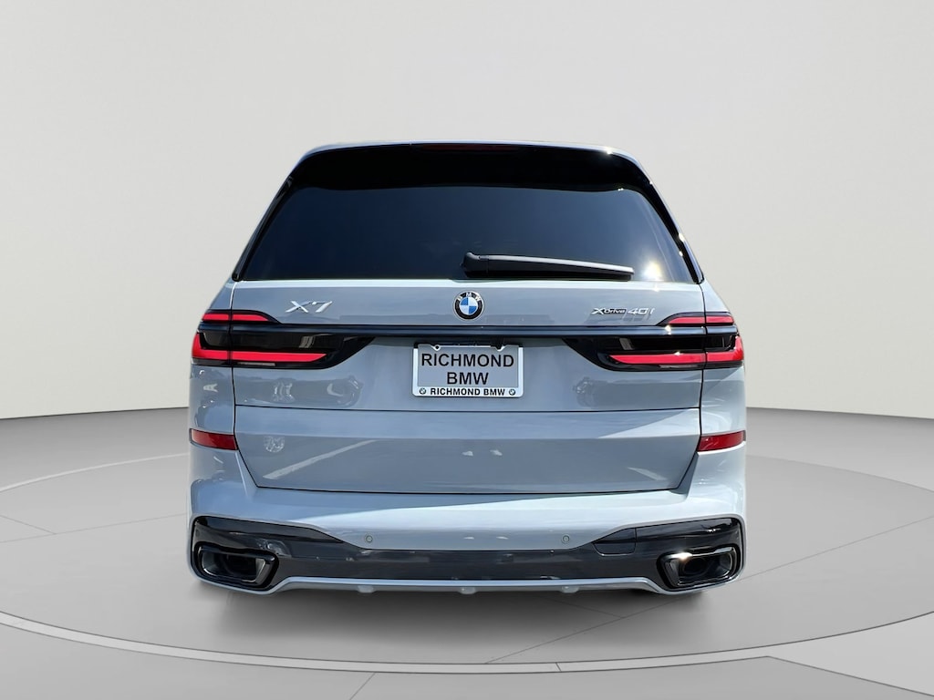 New 2027 BMW X7 xDrive40i SUV