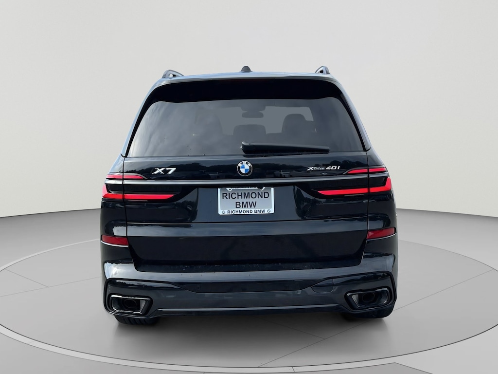 New 2027 BMW X7 xDrive40i SUV