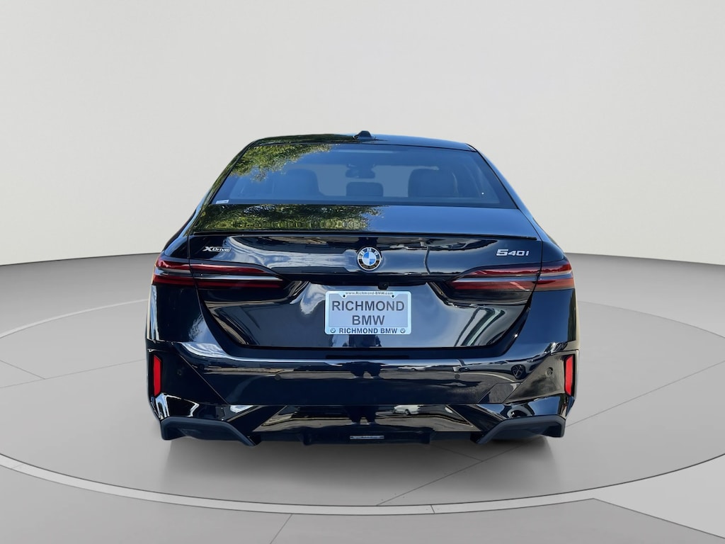 Used 2027 BMW 540i xDrive Sedan