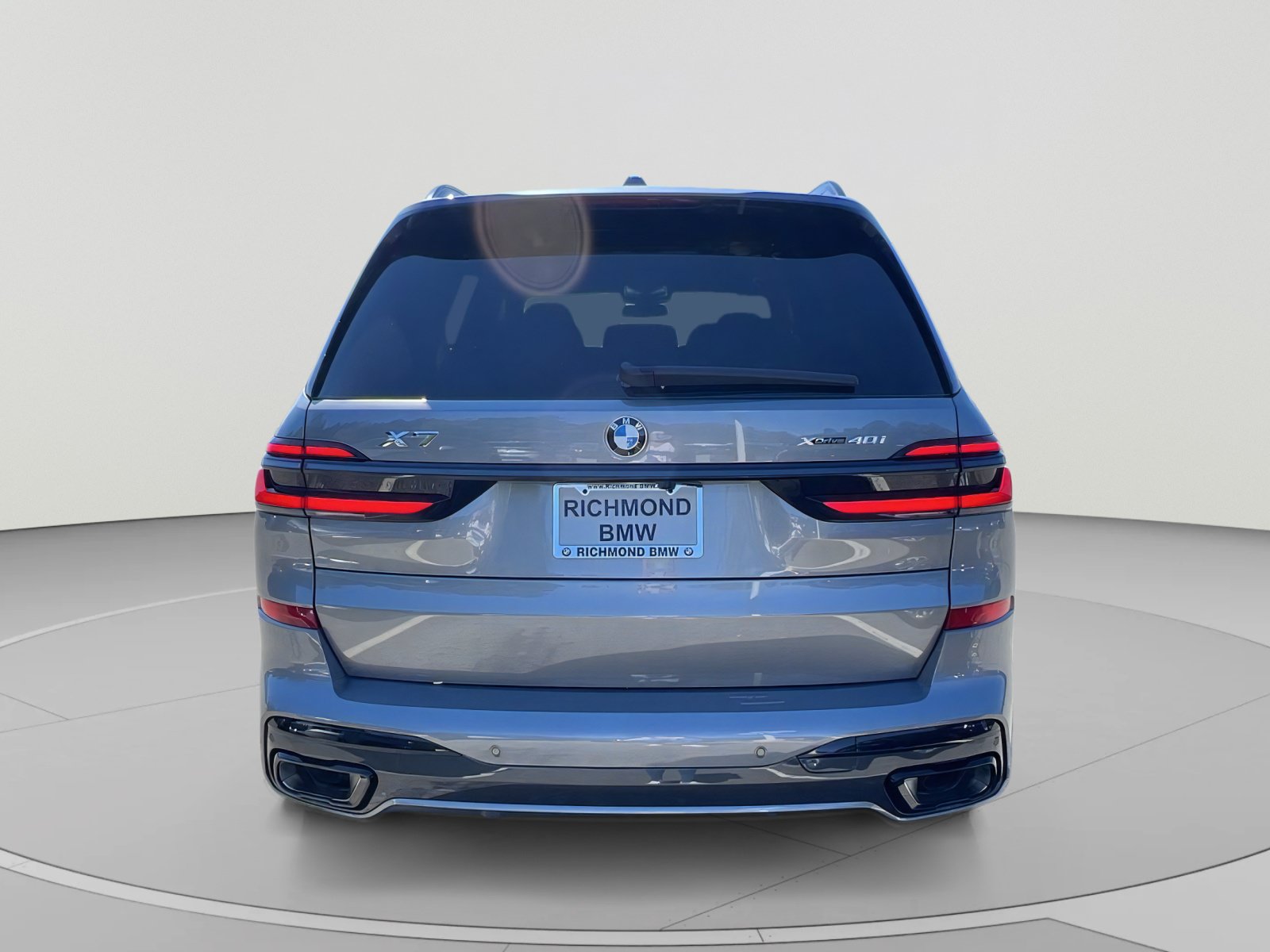 New 2027 BMW X7 xDrive40i SUV