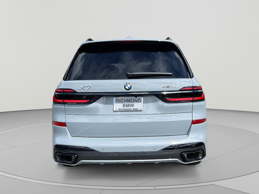 New 2027 BMW X7 xDrive40i SUV