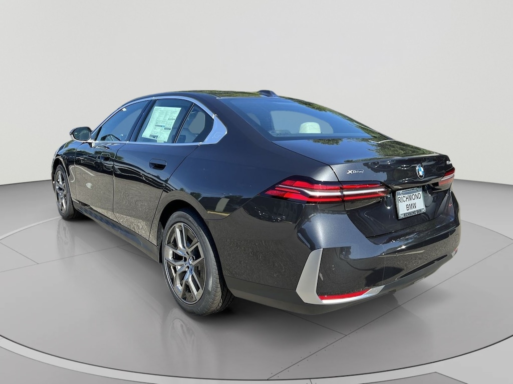 New 2027 BMW 530i xDrive Sedan