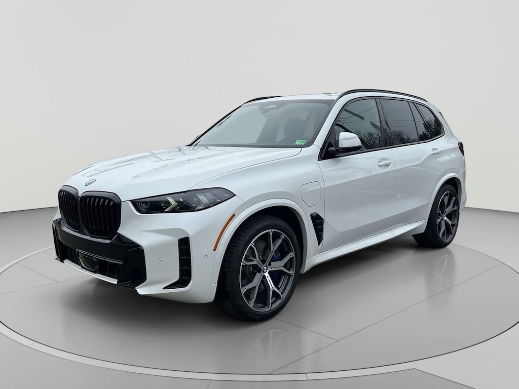 New 2026 BMW X5 PHEV xDrive50e SUV