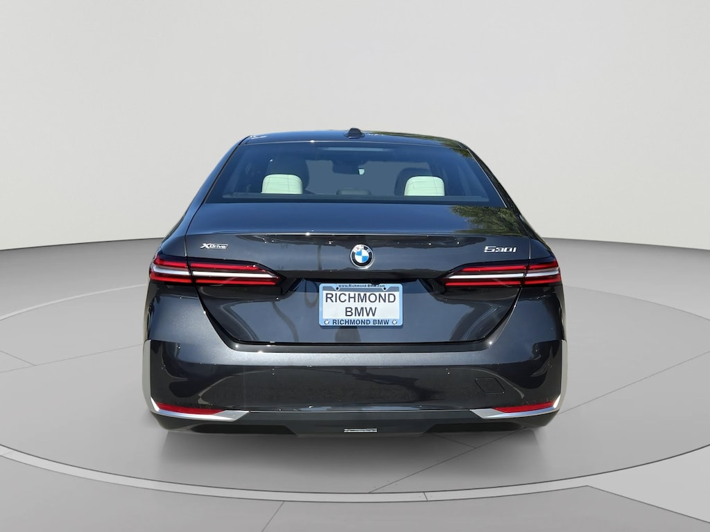 New 2027 BMW 530i xDrive Sedan