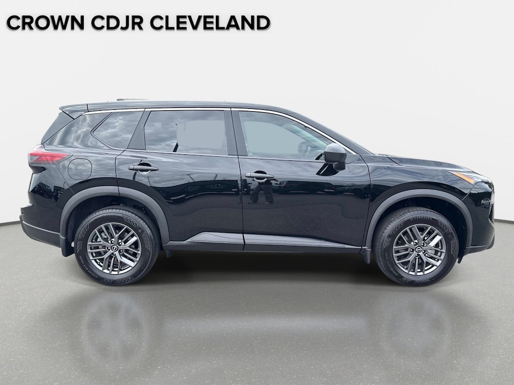 Used 2026 Nissan Rogue S FWD S *Ltd Avail*