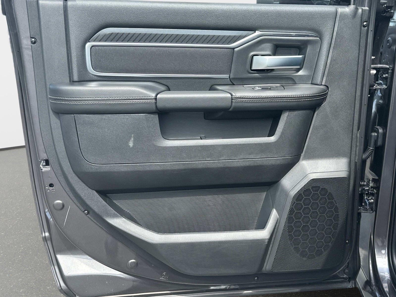 2025 RAM 2500 Big Horn - Photo 12